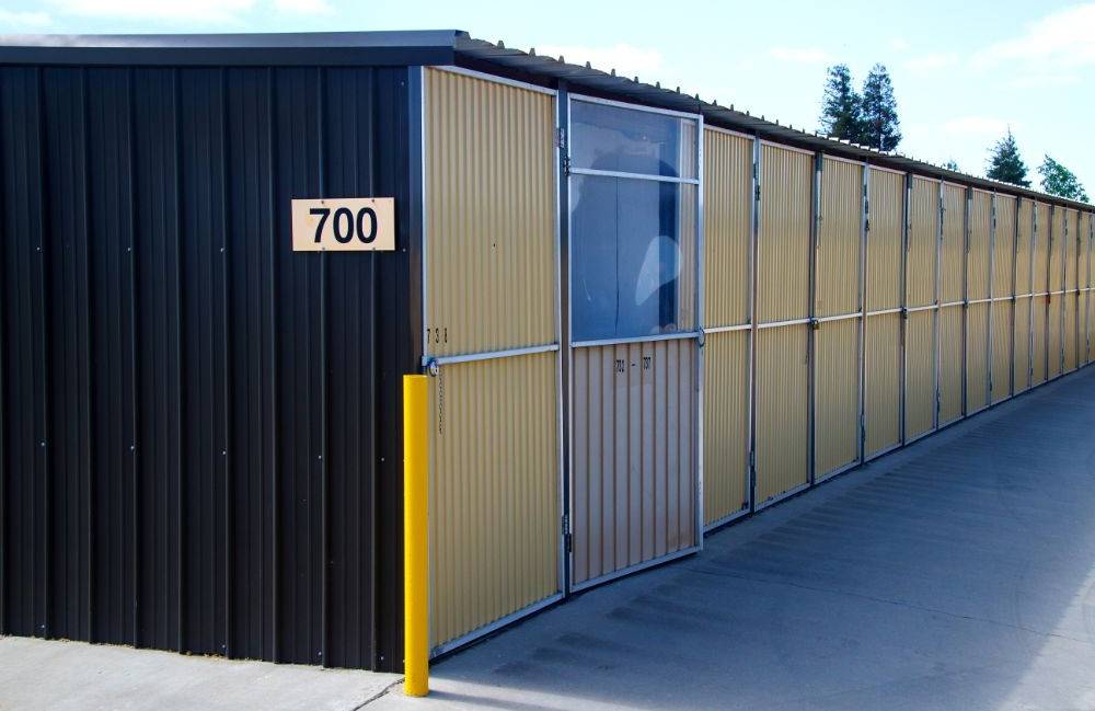 Derrel's self storage units in Fresno, CA from 59.50