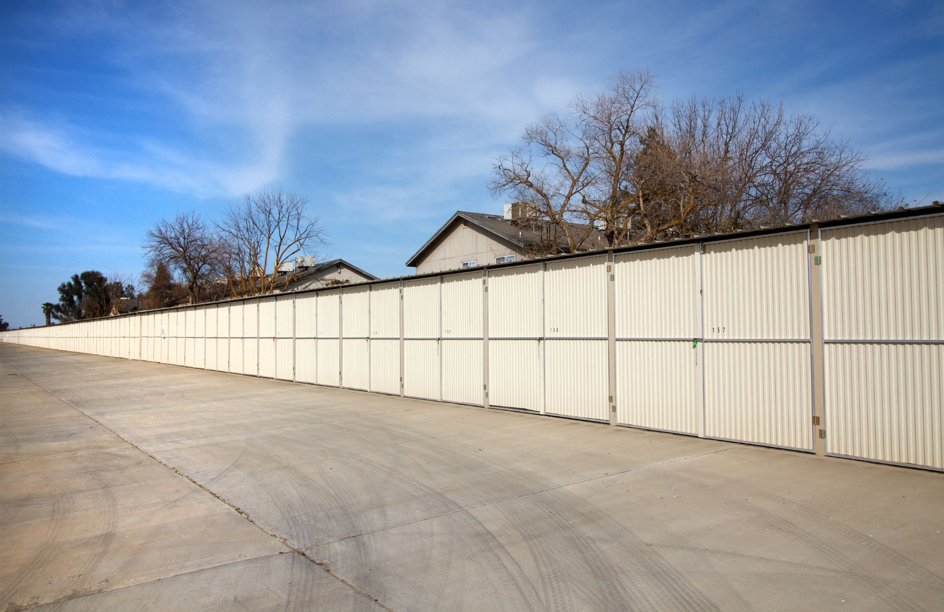 Derrel's RV, Vehicle and Self Storage in Fresno, CA I Pay Online!