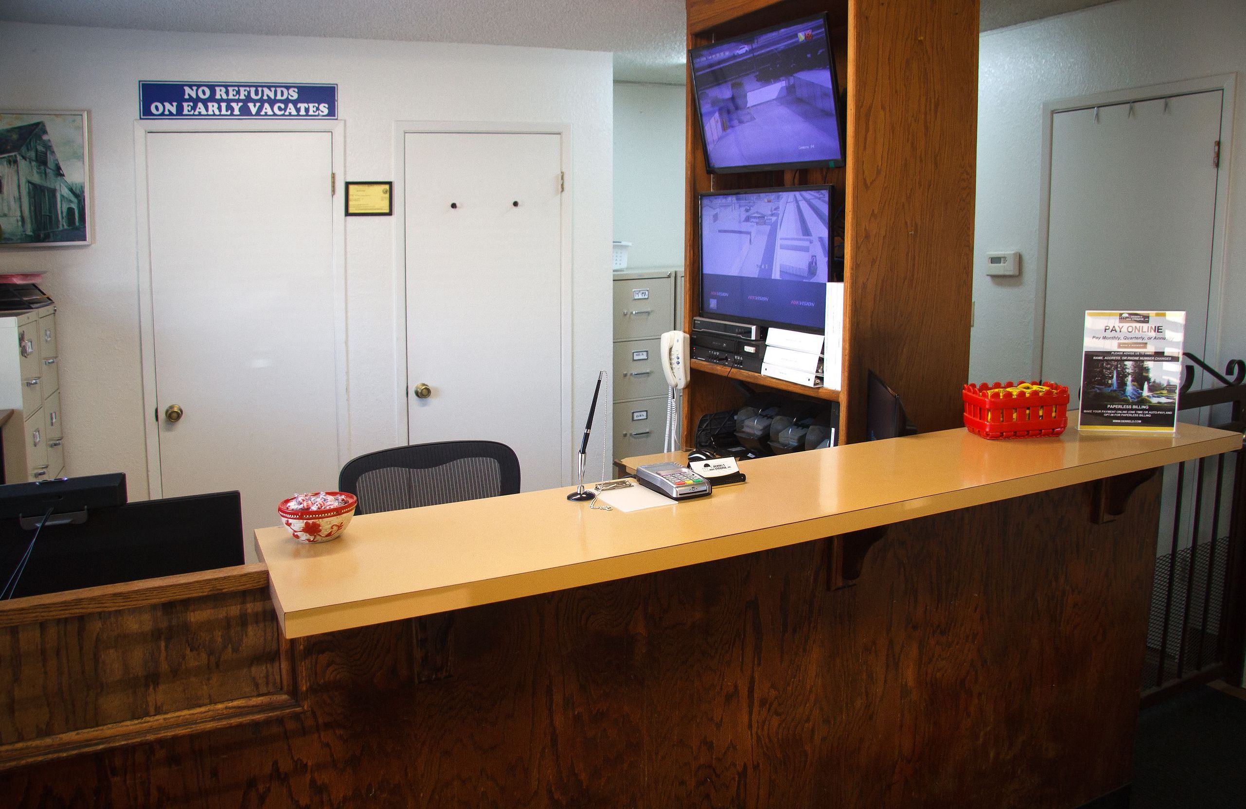 Derrel's self storage units in Fresno, CA from 51.50