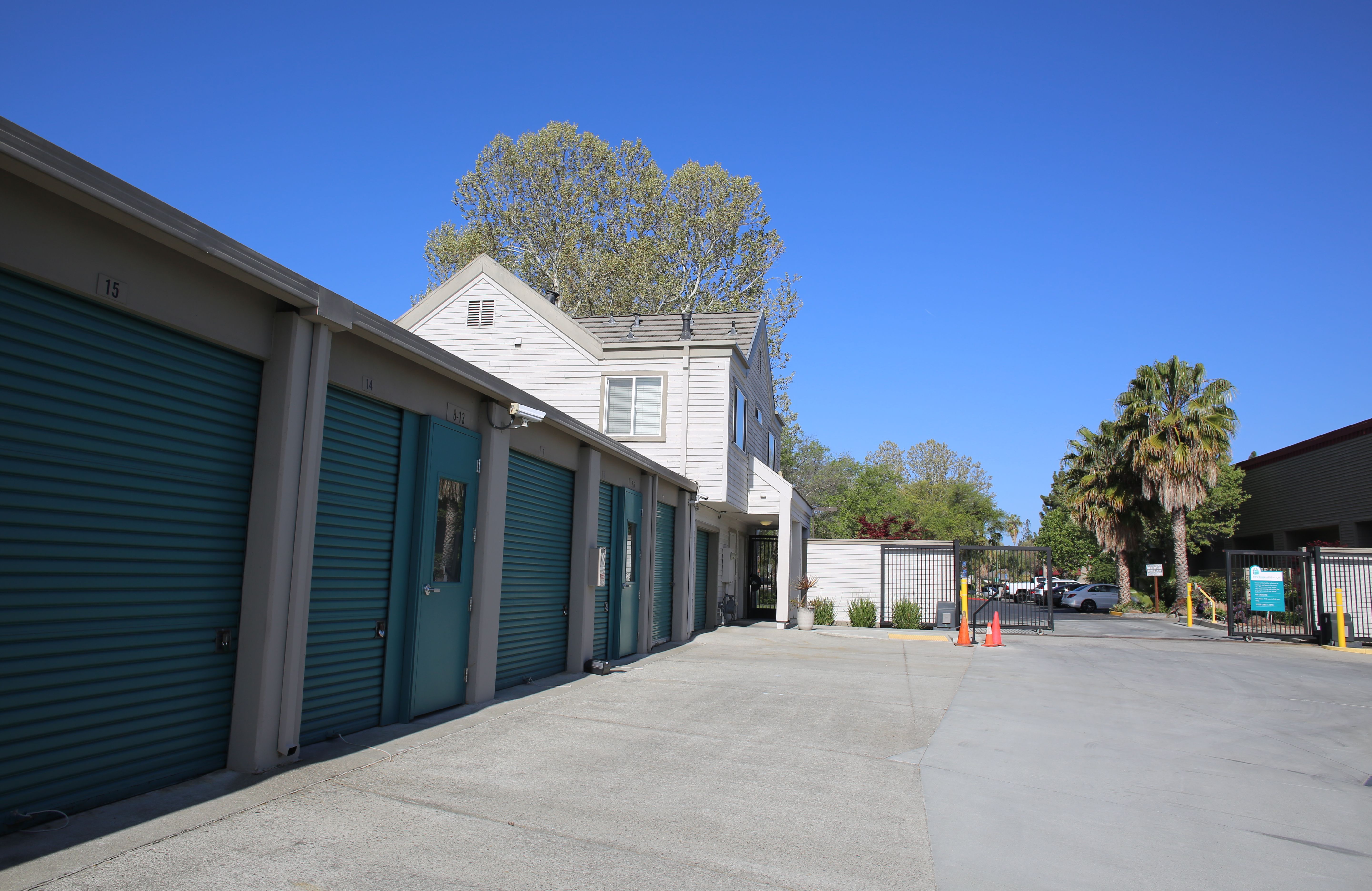 Storage Units in San Jose, CA 1140 Bird Ave Bay Area Self Storage