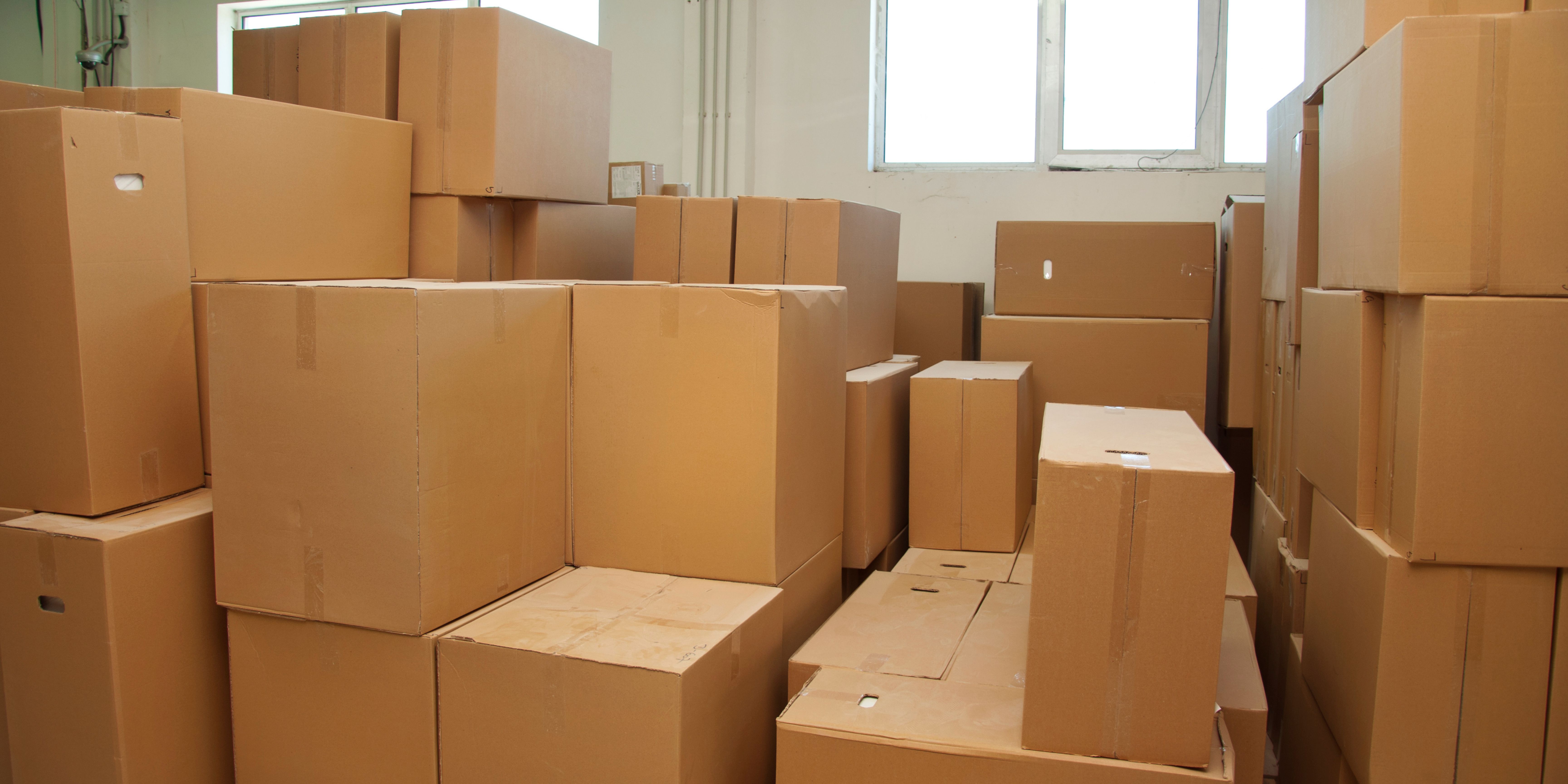 How Many Boxes Do I Need for Moving Homes or into Storage? Airport