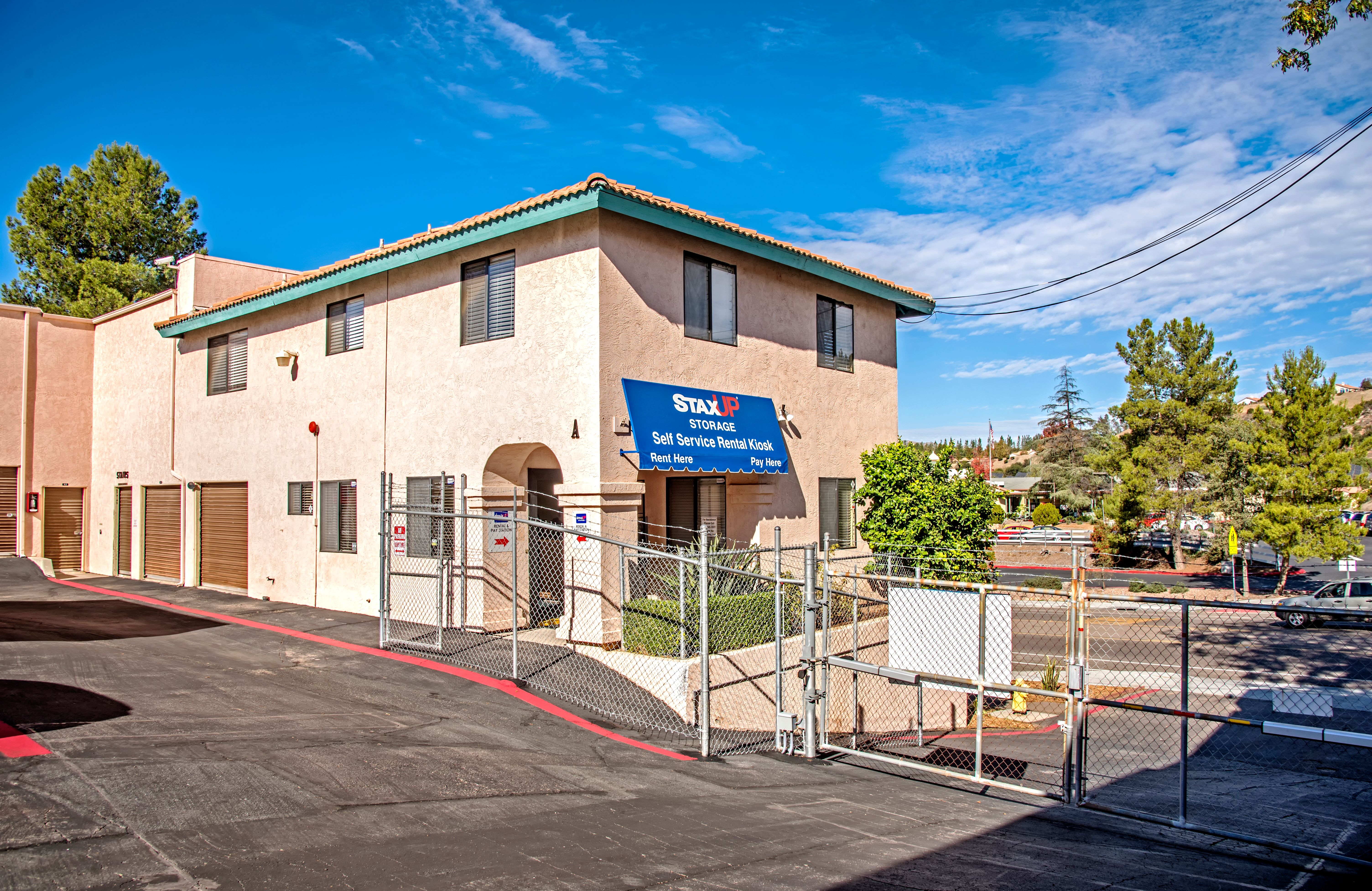 Storage Units in Alpine, CA 1849 Alpine Blvd StaxUP Self Storage