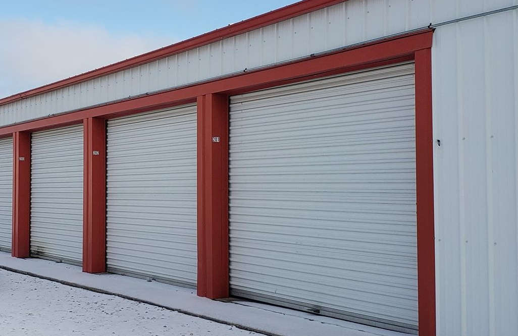 Storage Units in Cardinal Storage Book Online 1038 N Madison Ave